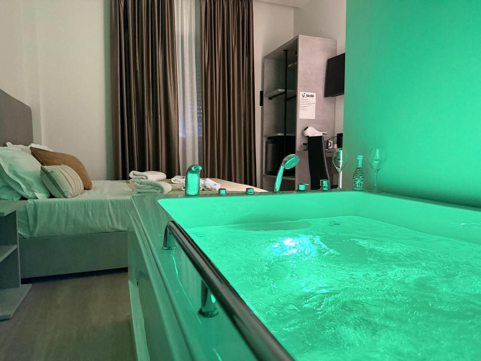Labienbi' Hotell Cosenza Exteriör bild