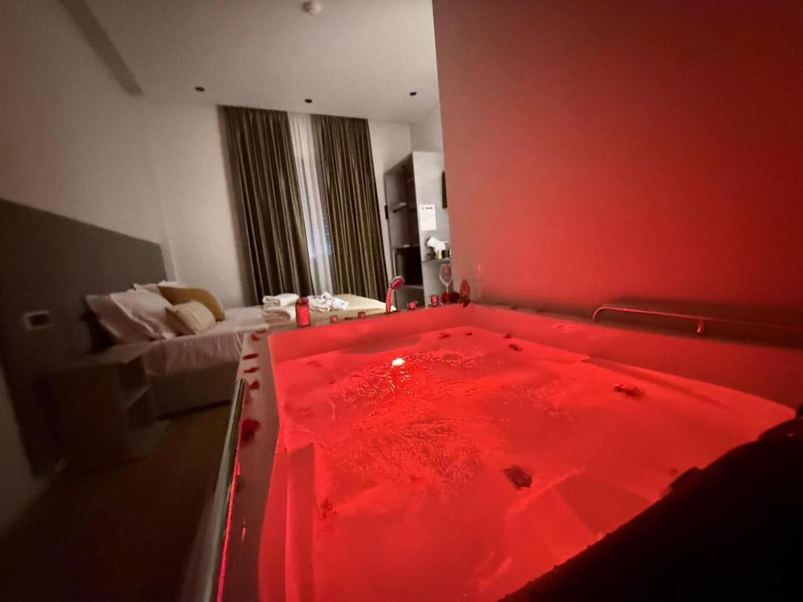 Labienbi' Hotell Cosenza Exteriör bild